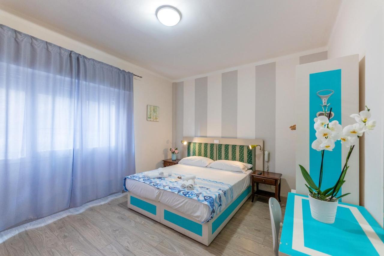 Albergo Oasi Finale Ligure Kültér fotó