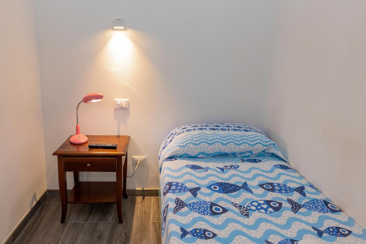 Albergo Oasi Finale Ligure Kültér fotó