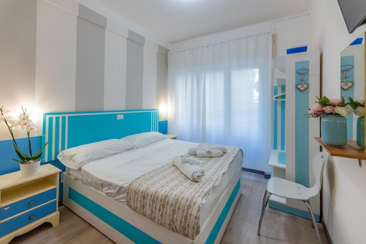 Albergo Oasi Finale Ligure Kültér fotó