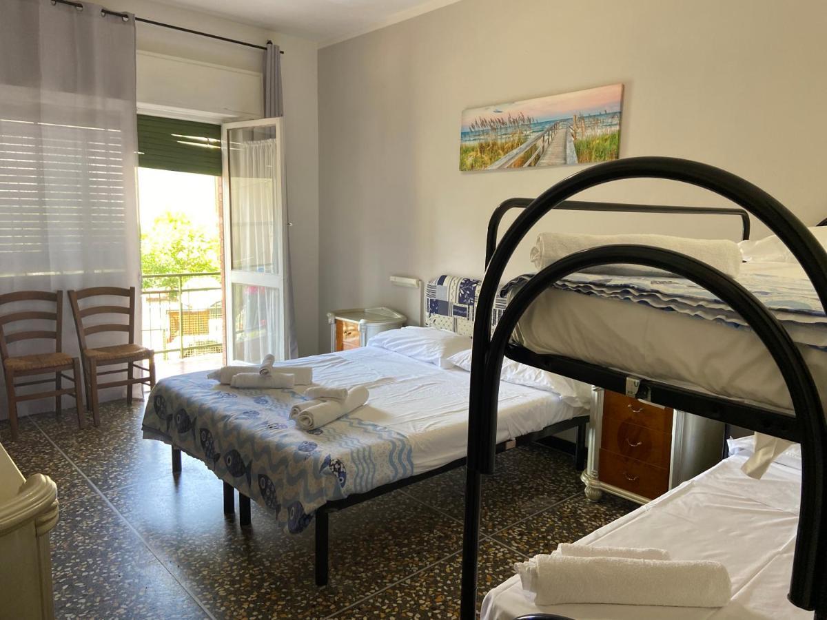 Albergo Oasi Finale Ligure Kültér fotó